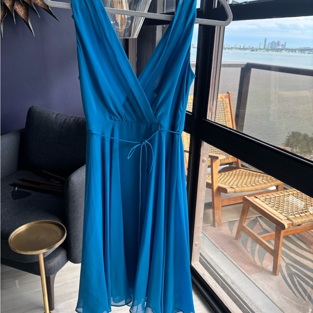 Chic Sleeveless Blue Midi Dress